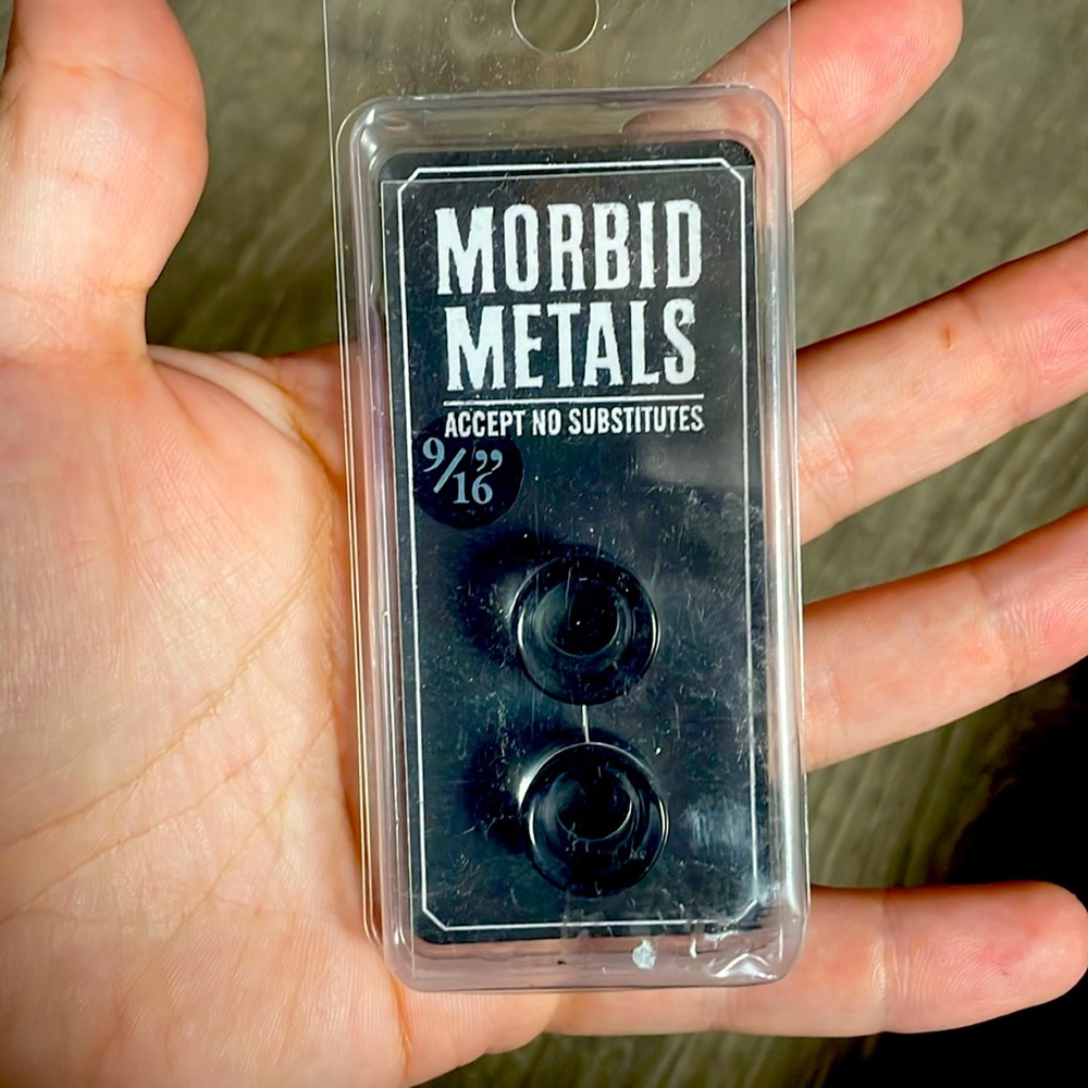 9/16 gray glass tunnels